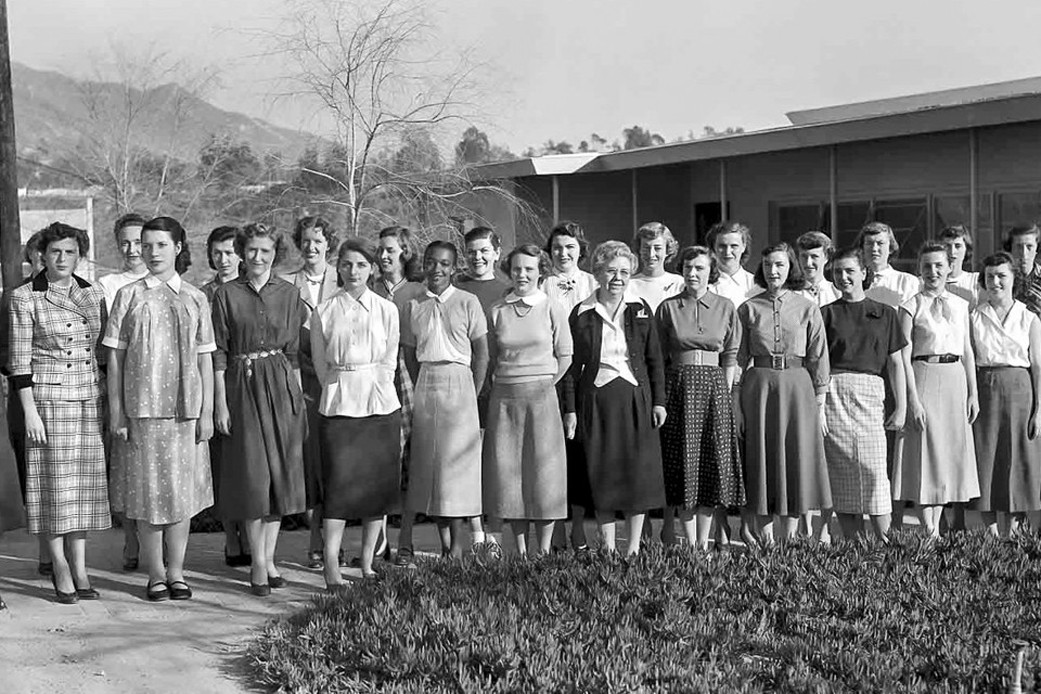 The women “human computers” of the Jet Propulsion Laboratory, shown in 1953.
Source: NASA/Wikimedia Commons.